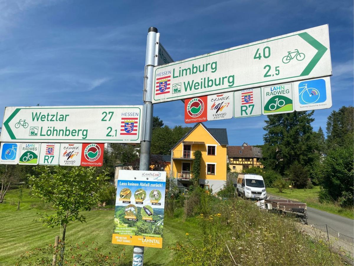 Kleine-Radoase, Ruhiges Oekologisch Renoviertes Doppelzimmer Weilburg Exterior photo